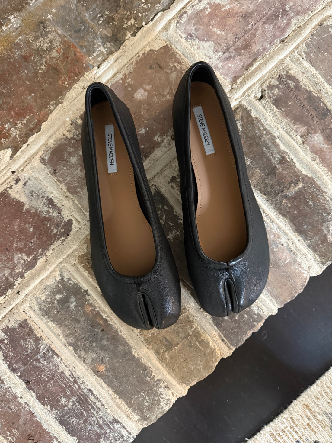 The Split-Toe Shoe Trend: I Tried the Steve Madden Calico
