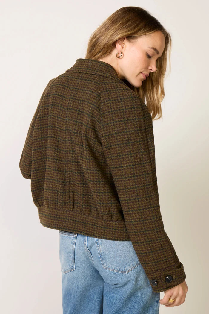 Avec Les Filles Fur Trim Peacoat in Olive Houndstooth