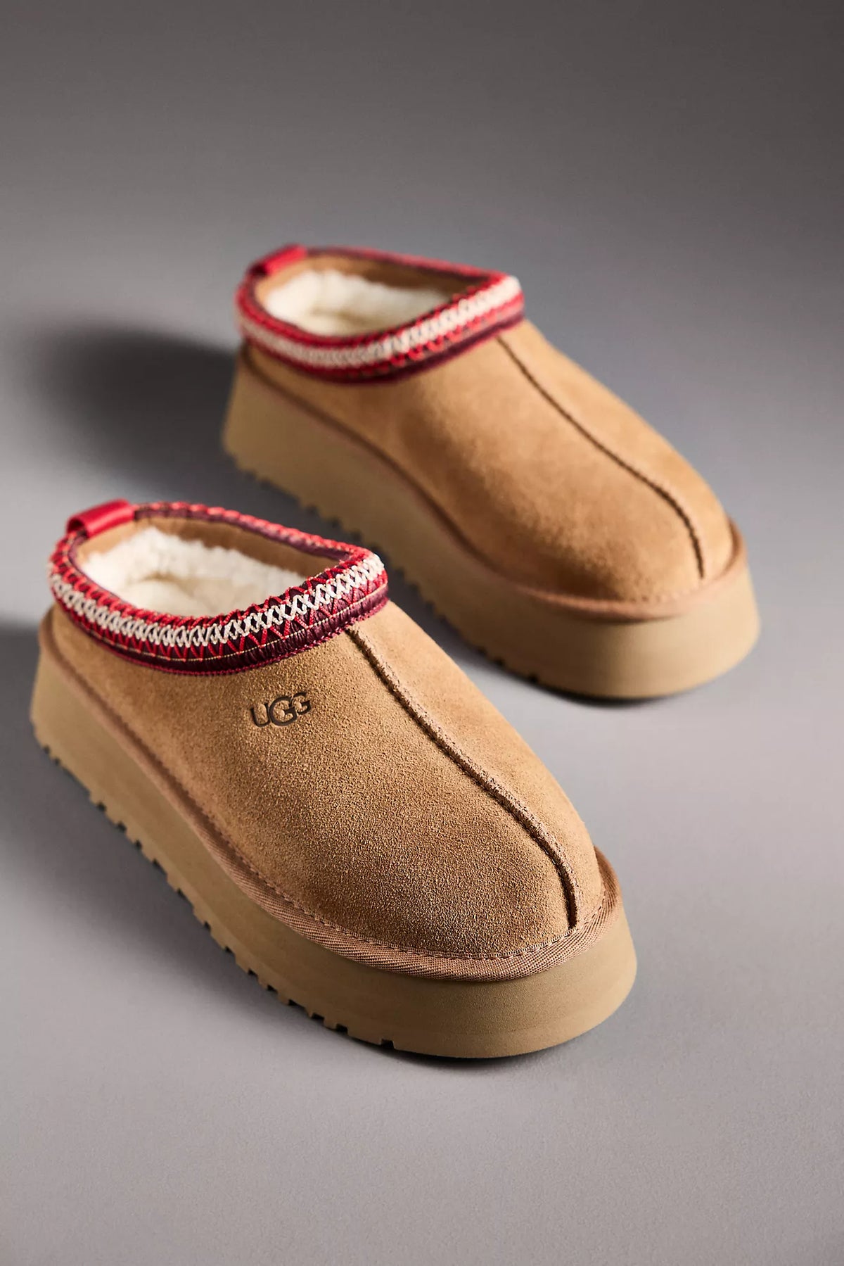 UGG® Tazz II Platform Slipper in Chestnut